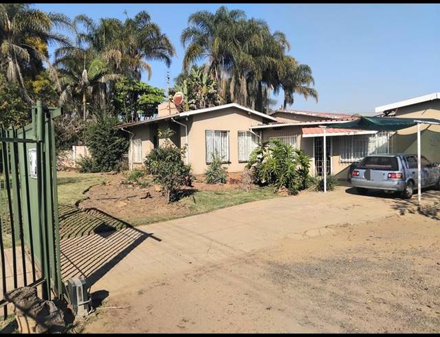 3 BEDROOM HOUSE FOR SALE IN PRETORIA WEST